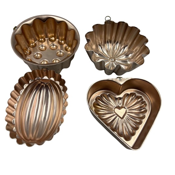 Vintage Mirro Finest Aluminum Made In USA Jello Cake Molds Bunt Heart Oval - Picture 1 of 5